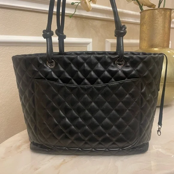 ❤️TRADED❤️Chanel Black cambon shopper tote pink silver dyed painted - Picture 2 of 13